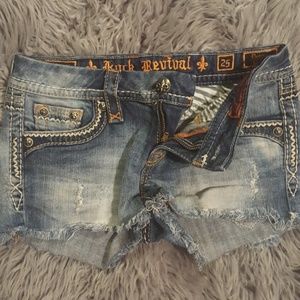 Womens cutoff jean shorts